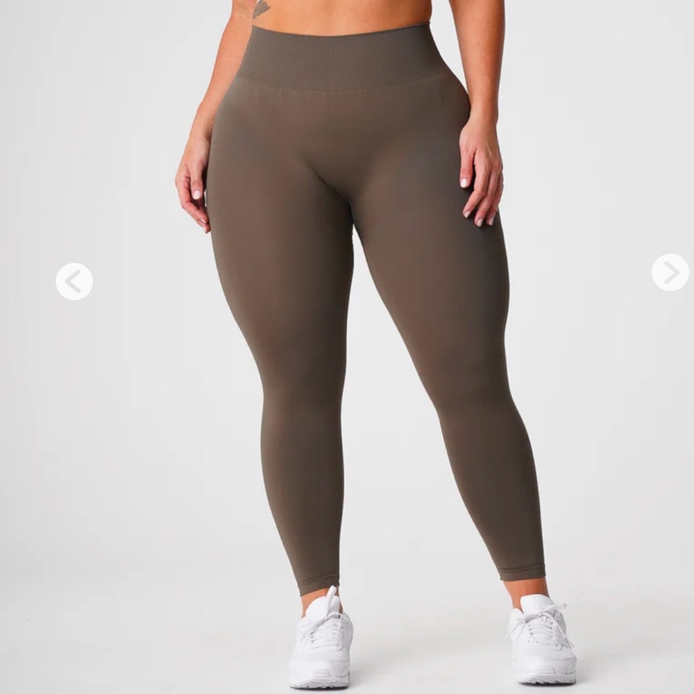 NVGTN Olive Green Seamless Leggings